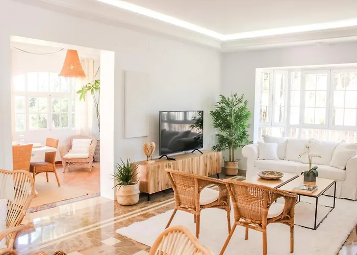 Luxury Style Aurora Villa *